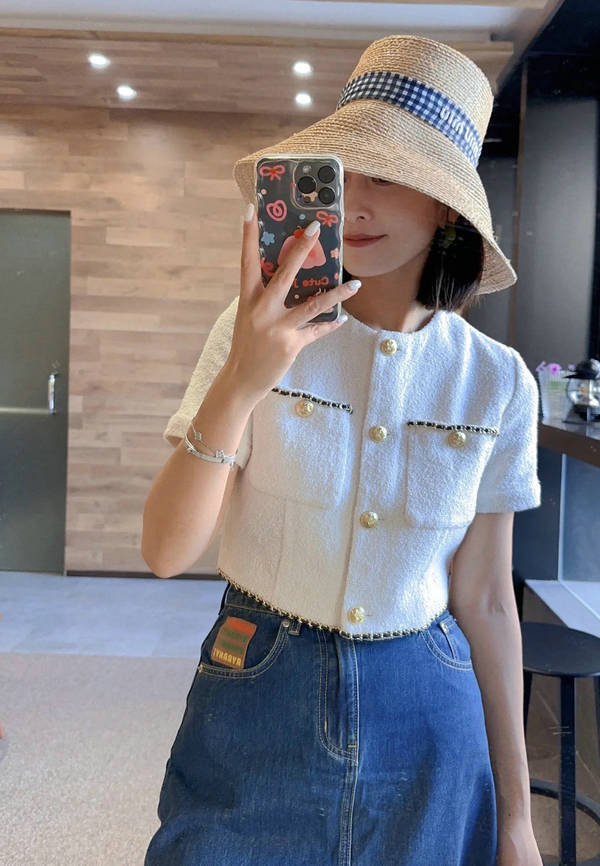 Miu Miu Hat MUH00222 Miu Miu Hat MUH00222